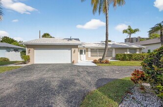 1242 N Harbor Dr in West Palm Beach, FL - Building Photo - Building Photo