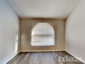 4633 W Bluefield Ave in Glendale, AZ - Foto de edificio - Building Photo