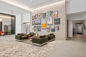 808 N Cleveland Ave in Chicago, IL - Building Photo - Building Photo