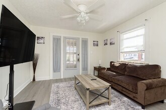 5348 Winthrop Ave in Indianapolis, IN - Building Photo - Building Photo