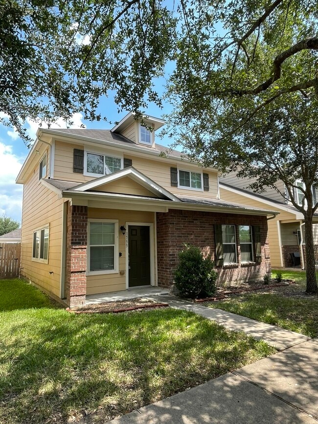 property at 1755 Nichole Woods Dr