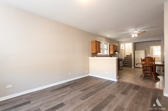 2742 N 74th Ct in Elmwood Park, IL - Building Photo - Building Photo