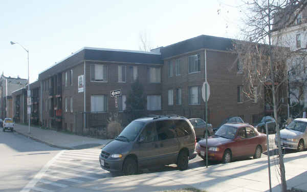 Medeso Manor Apartments in Baltimore, MD - Building Photo - Building Photo