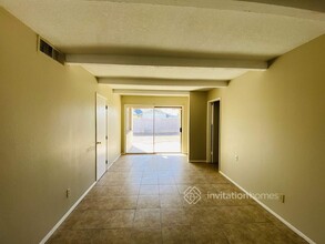 3223 E Emelita Ave in Mesa, AZ - Building Photo - Building Photo