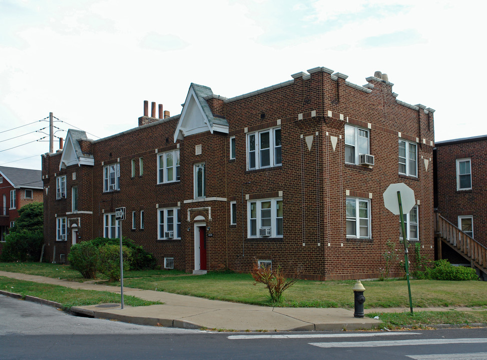 4040-4042 Hydraulic Ave in St. Louis, MO - Building Photo