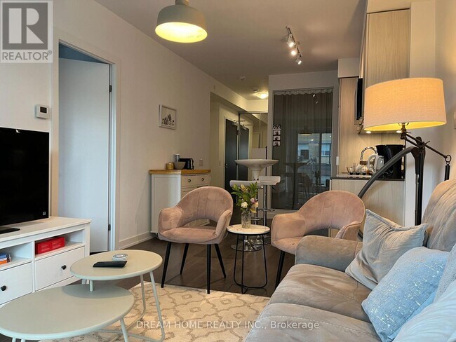 property at 609 Avenue Rd