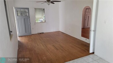 1816 Roosevelt St in Hollywood, FL - Building Photo - Building Photo