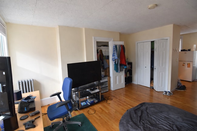 property at 32 Irving St