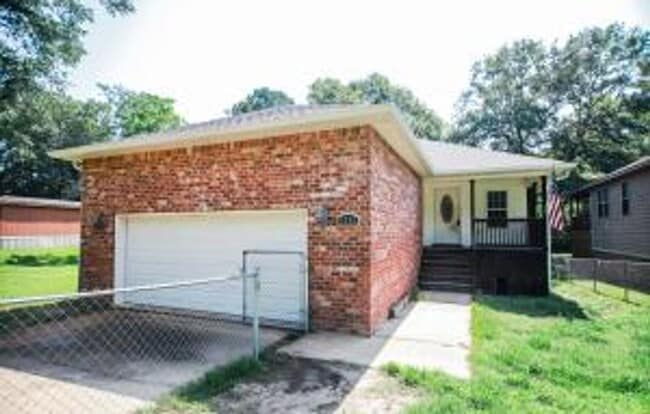 property at 1303 S 11th St