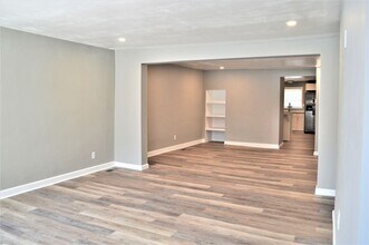 27 Uxor Wy in Pittsburgh, PA - Building Photo - Building Photo