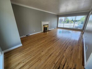 605 E High Dr in Spokane, WA - Building Photo - Building Photo