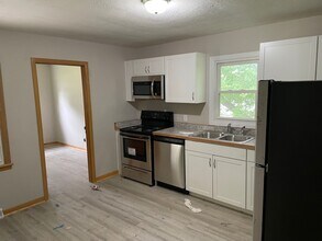 507 S 7th St in Ozark, MO - Building Photo - Building Photo