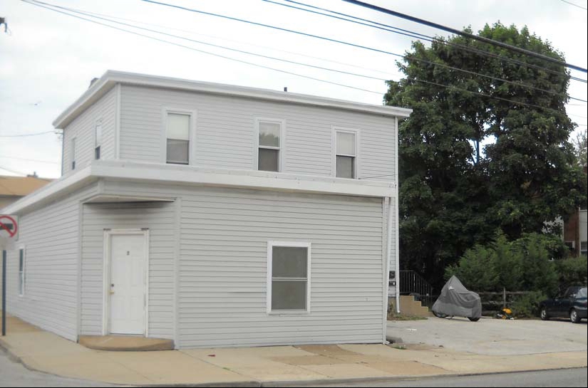 3449 Marshall Rd in Drexel Hill, PA - Building Photo