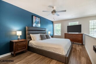 2801 Biltmore Park Dr, Unit 14-105 in Orlando, FL - Building Photo - Building Photo