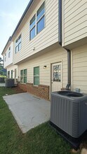 4205 Fulson Ct in Lilburn, GA - Building Photo - Building Photo