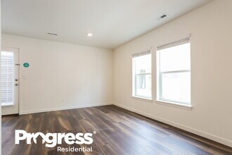 18596 E 47th Pl in Denver, CO - Building Photo - Building Photo