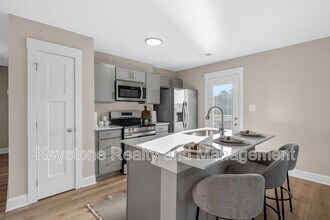 303 Tennessee Ave in Oak Grove, KY - Building Photo - Building Photo