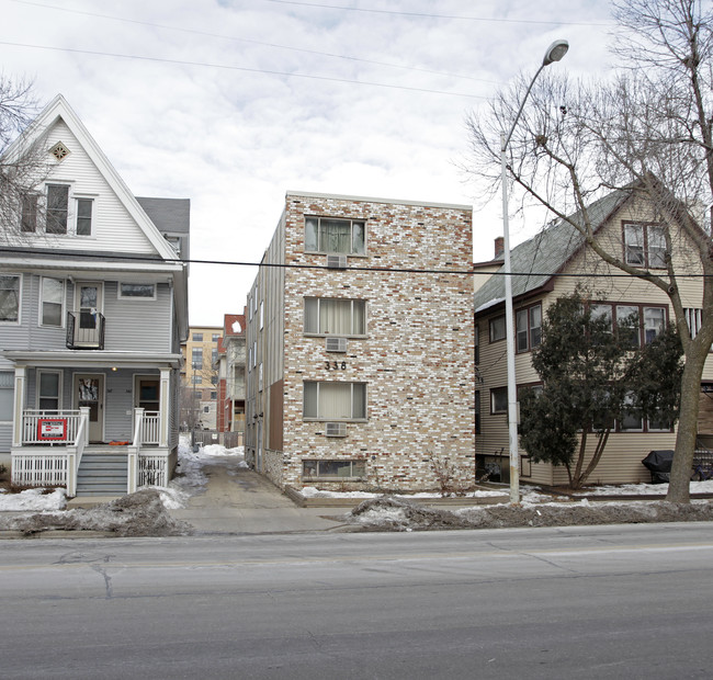 338 W Wilson St in Madison, WI - Building Photo - Building Photo