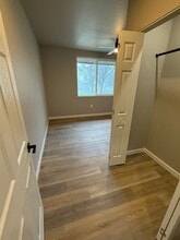 6208 Dark Hollow Rd in Medford, OR - Building Photo - Building Photo