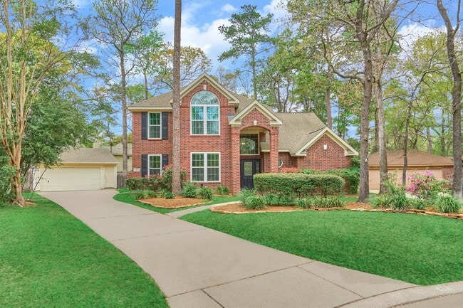 property at 47 Firethorn Pl