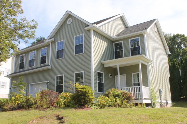 15 Glen Ridge Rd in Hamden, CT - Building Photo - Building Photo