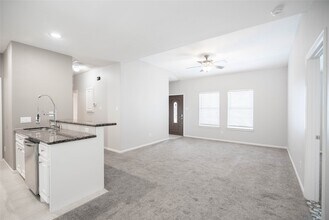 13165 Snow Ln in Willis, TX - Building Photo - Building Photo