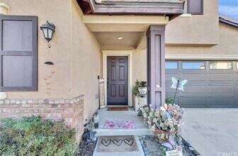 29427 Linden Pl in Wildomar, CA - Foto de edificio - Building Photo