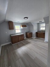 11005 Dodge Ave in Warren, MI - Building Photo - Building Photo