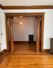 2440 Chicago Ave-Unit -2442 in Minneapolis, MN - Building Photo - Building Photo