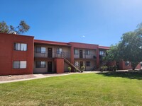 Courtyard Apartments photo'