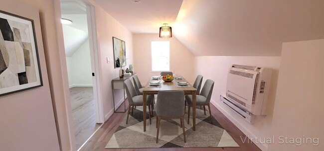 39 Dunbar St in Belleville, ON - Building Photo - Building Photo