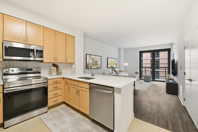 Cortland Mount Vernon in Washington, DC - Foto de edificio - Building Photo