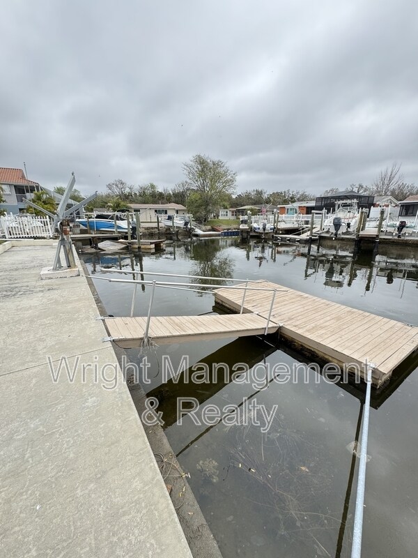 4820 Shell Stream Blvd in New Port Richey, FL - Building Photo - Building Photo