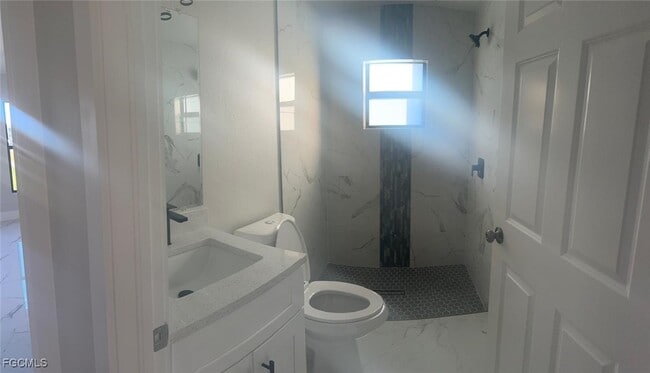 property at 1578 Gretchen Ave S