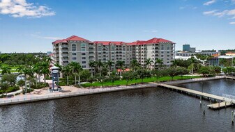 808 3rd Ave W, Unit 307 in Bradenton, FL - Building Photo