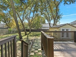 3960 Lively Ln in Dallas, TX - Building Photo - Building Photo