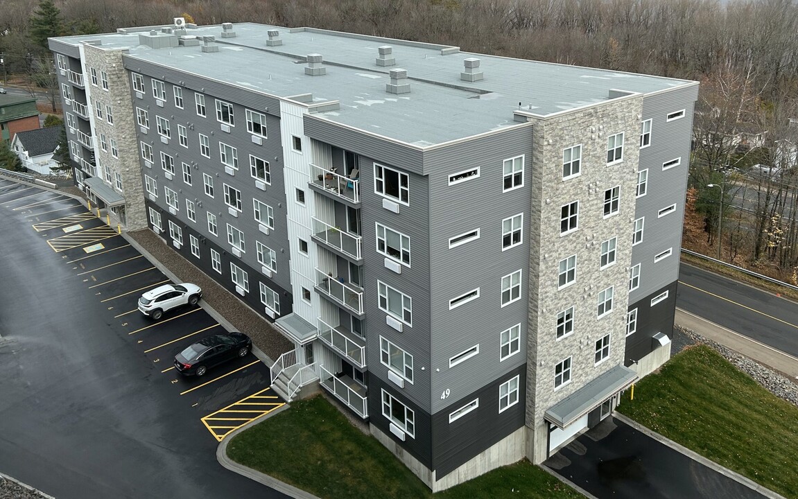 49 Forest Hill Rd in Fredericton, NB - Building Photo
