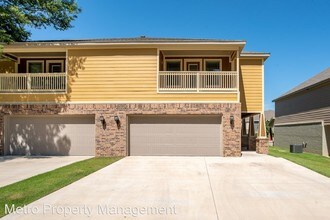 1322 N Corsica Dr in Fayetteville, AR - Building Photo - Building Photo