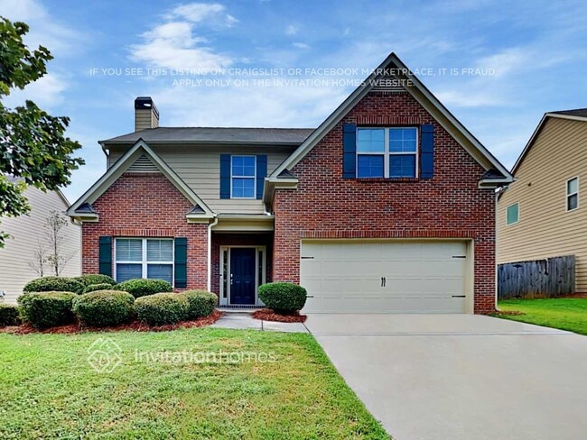 property at 833 Whitfield Oak Way NE