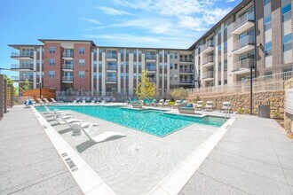Alta Firewheel in Garland, TX - Building Photo - Building Photo
