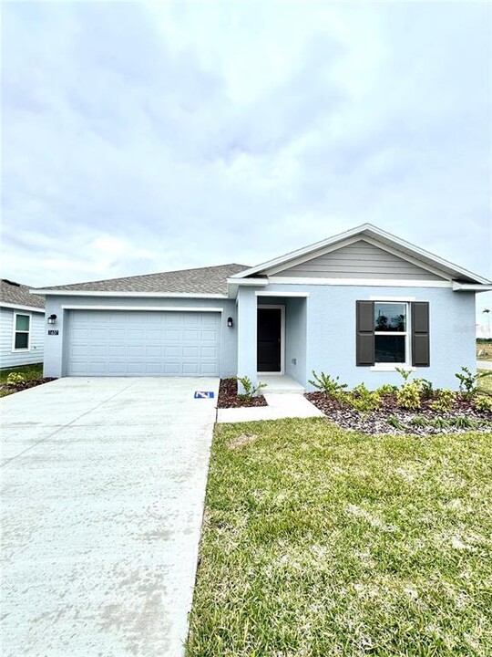 1637 Teagan Ln in Winter Haven, FL - Building Photo