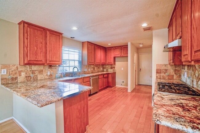 property at 5602 Whisper Ridge Dr