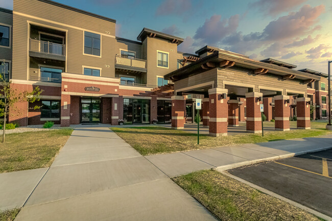 Lincoln Street Verona, LLC. in Verona, WI - Foto de edificio - Building Photo