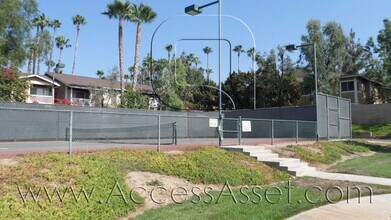 1555 Orange Ave in Redlands, CA - Building Photo - Building Photo