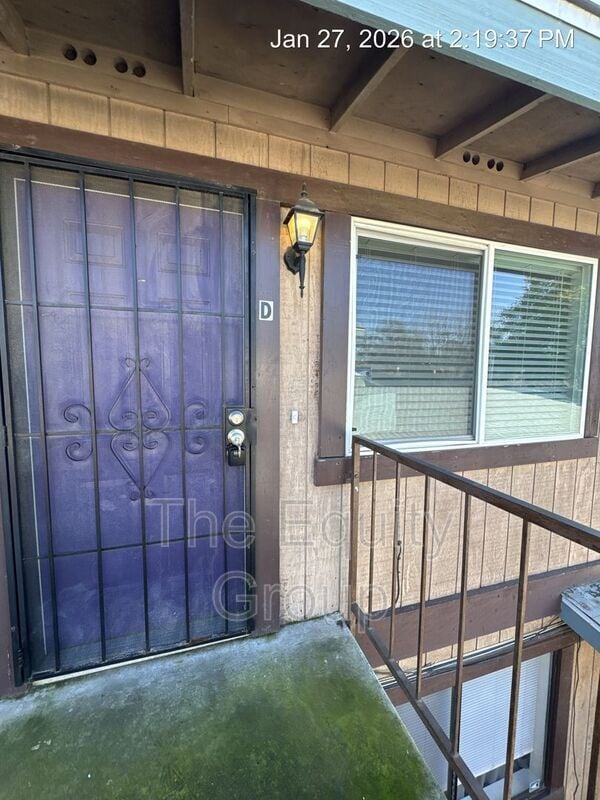 810 S Court St in Visalia, CA - Building Photo - Building Photo