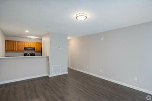 Campus Side Apartments in Augusta, GA - Building Photo