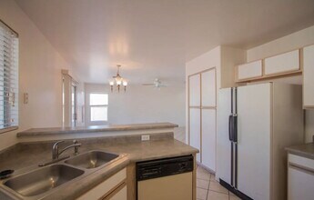 13002 W Paradise Dr in El Mirage, AZ - Building Photo - Building Photo
