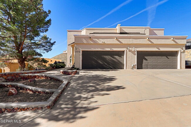 property at 4717 Excalibur Dr