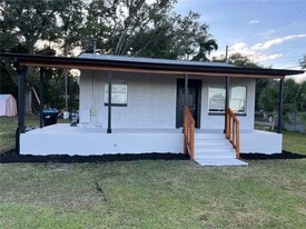 200 S Ortman Dr in Orlando, FL - Building Photo