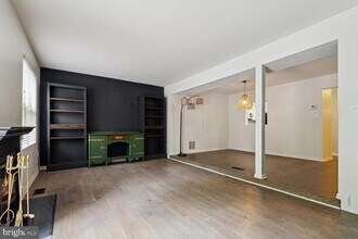 2849 Schoolhouse Cir in Silver Spring, MD - Building Photo - Building Photo